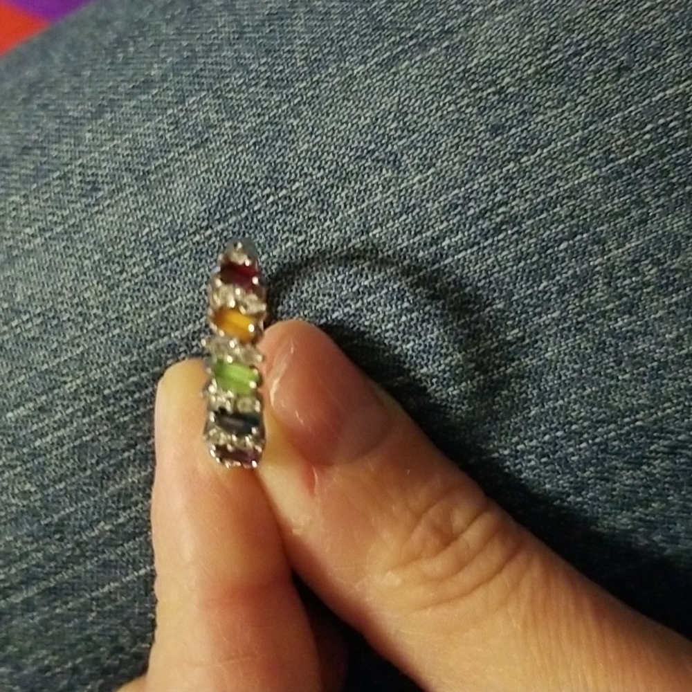 Beautiful Ring - Picture 3 of 4